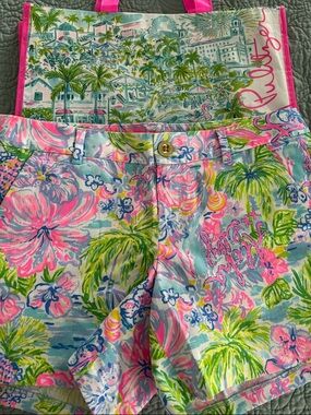 Lilly Pulitzer Loves Hawaii Shorts- Firm price